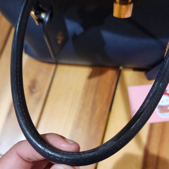 Louis Vuitton Milla MM - Picture 10 of 16